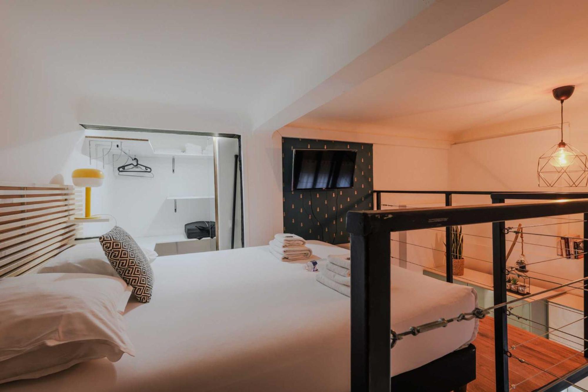 Apartment Comfortable Duplex In The Heart Of Paris